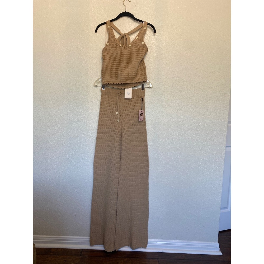 NWT‎ Sincerely Jules Crochet Halter Top & Pants Set Women's Medium Beige